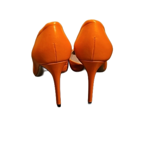 GUCCI Studded D'Orsay Pumps in Orange Leather - Picture 6 of 13